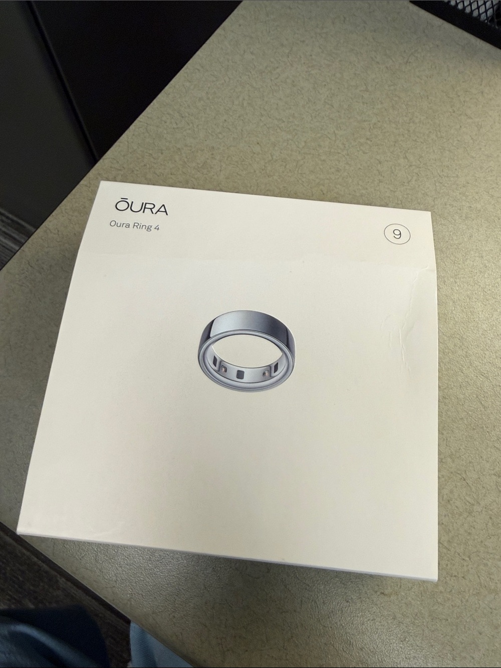 Oura Ring 4 Size 9 Silver